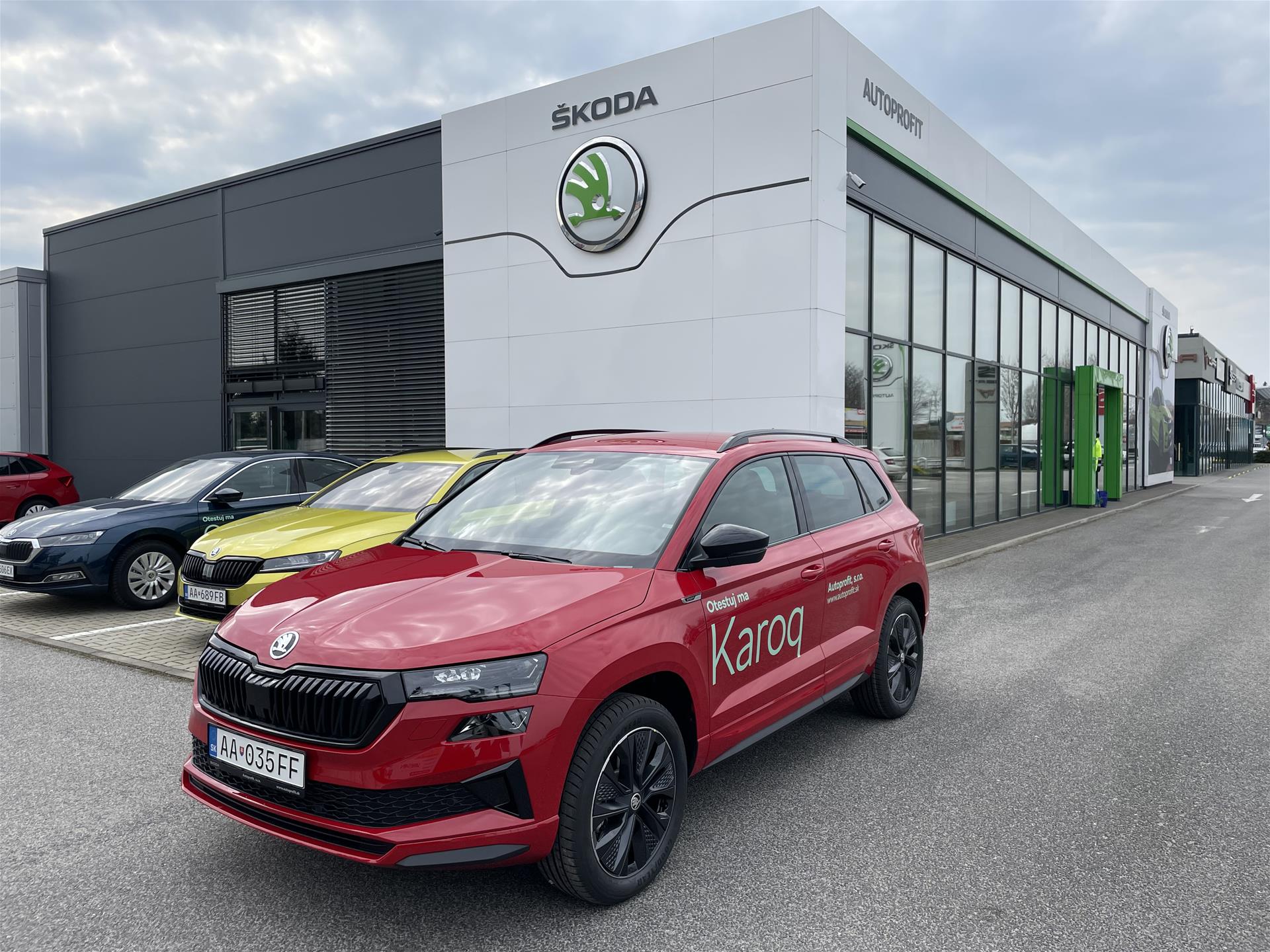 Autoprofit.sk Škoda Karoq 2,0 TSI 140kW 7AP 4x4 výbava Sportline