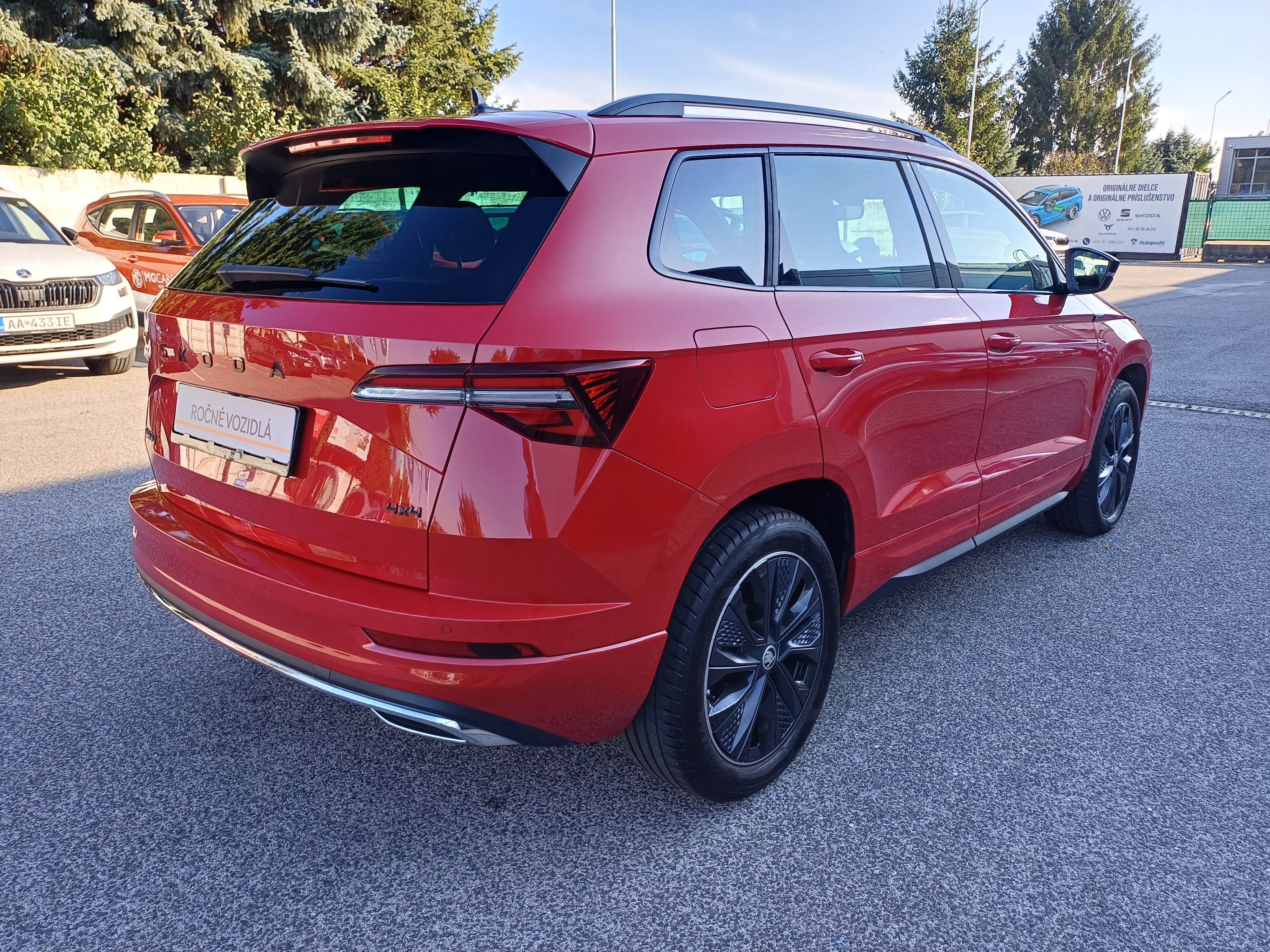 Škoda Karoq Sportline 2,0 TSI 140 kw 7-Gang automat. 4x4