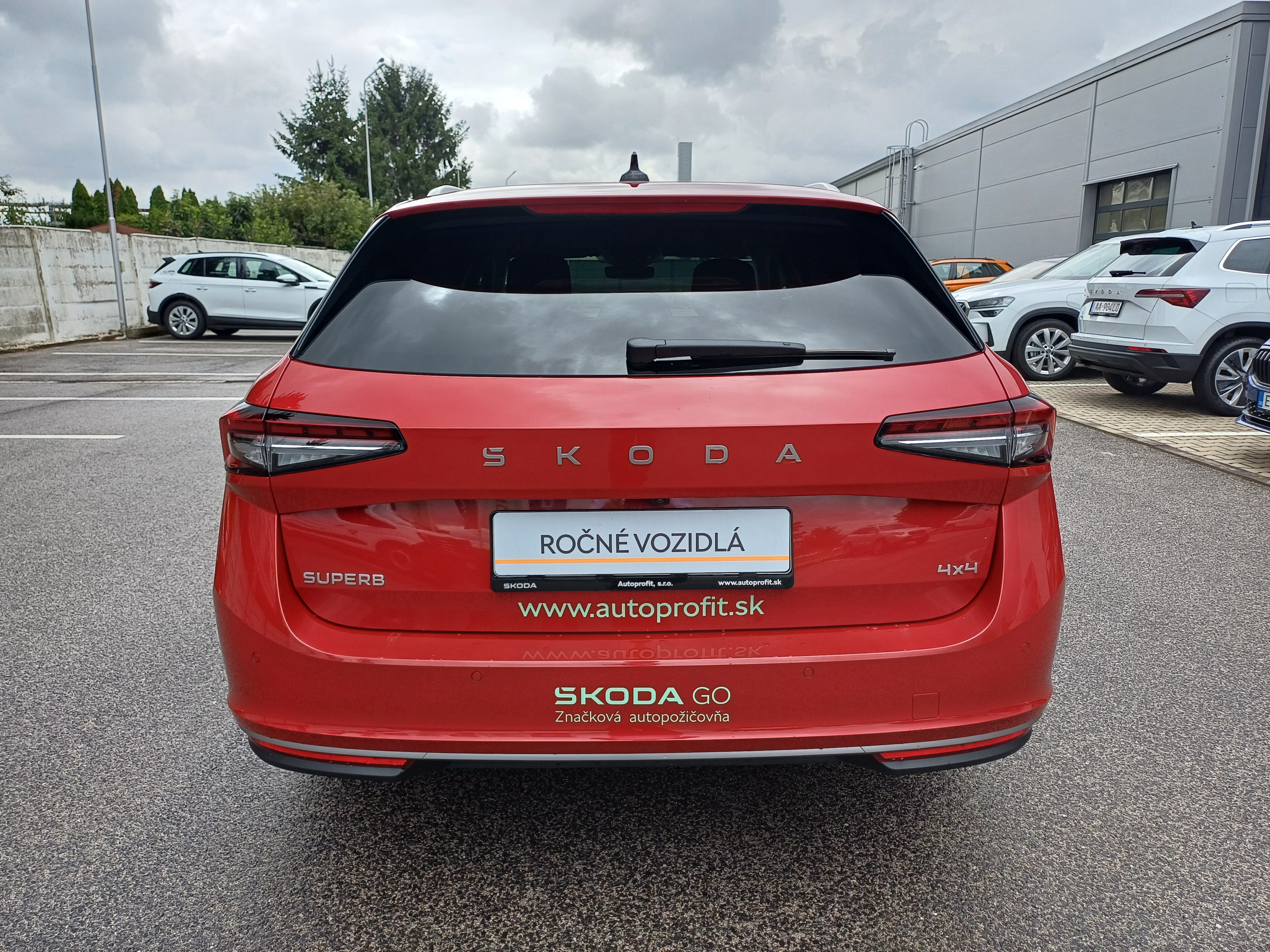 Škoda Superb Combi L K 2,0 TDI 142 kW 7-Gang automat. 4x4