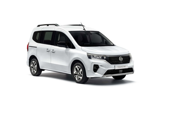 Nissan TOWNSTAR [MY24] COMBI 1.3 DIG-T 130 6MT ACENTA