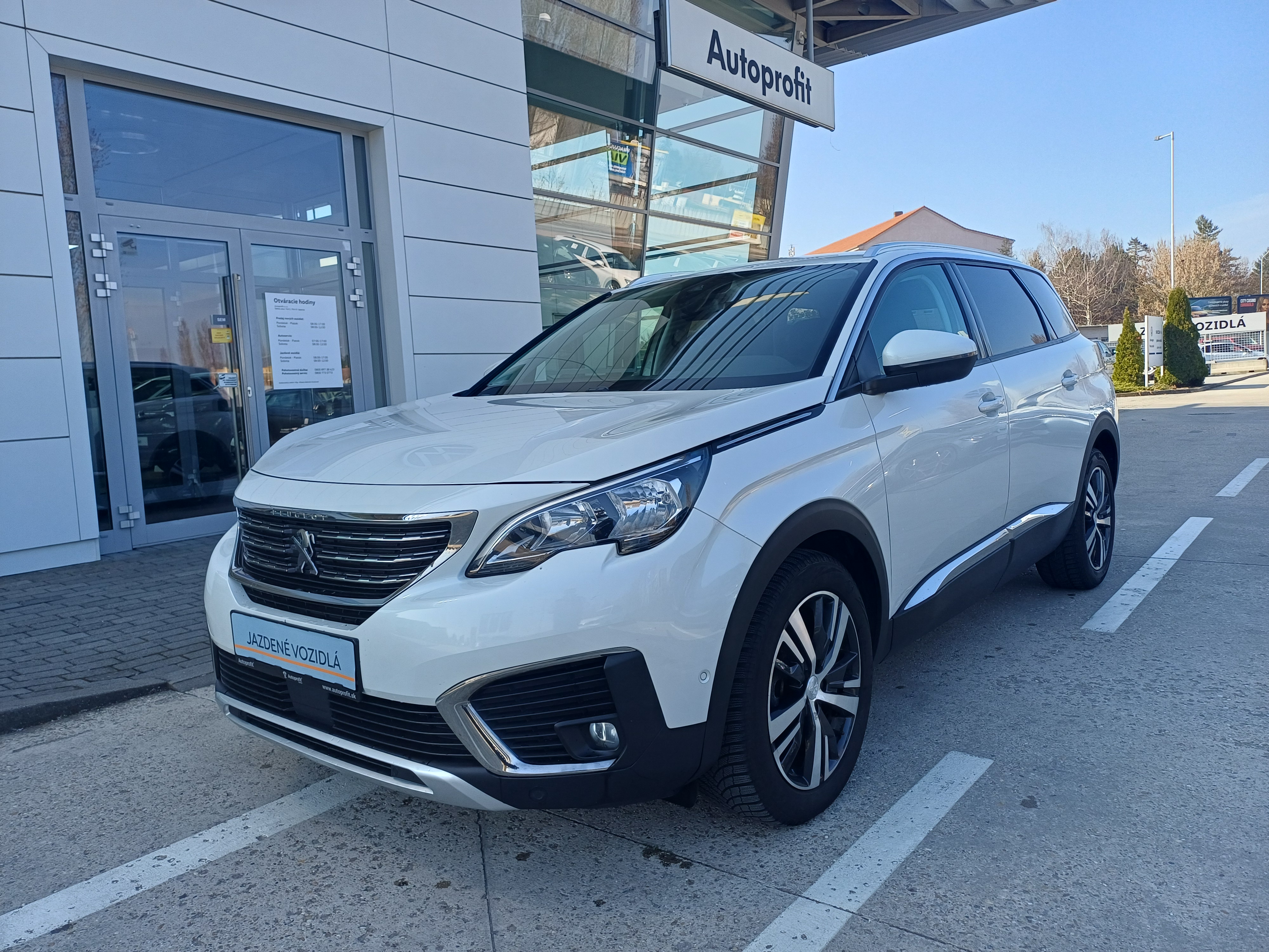 Peugeot 5008 1.5 BlueHDi 130k AT8