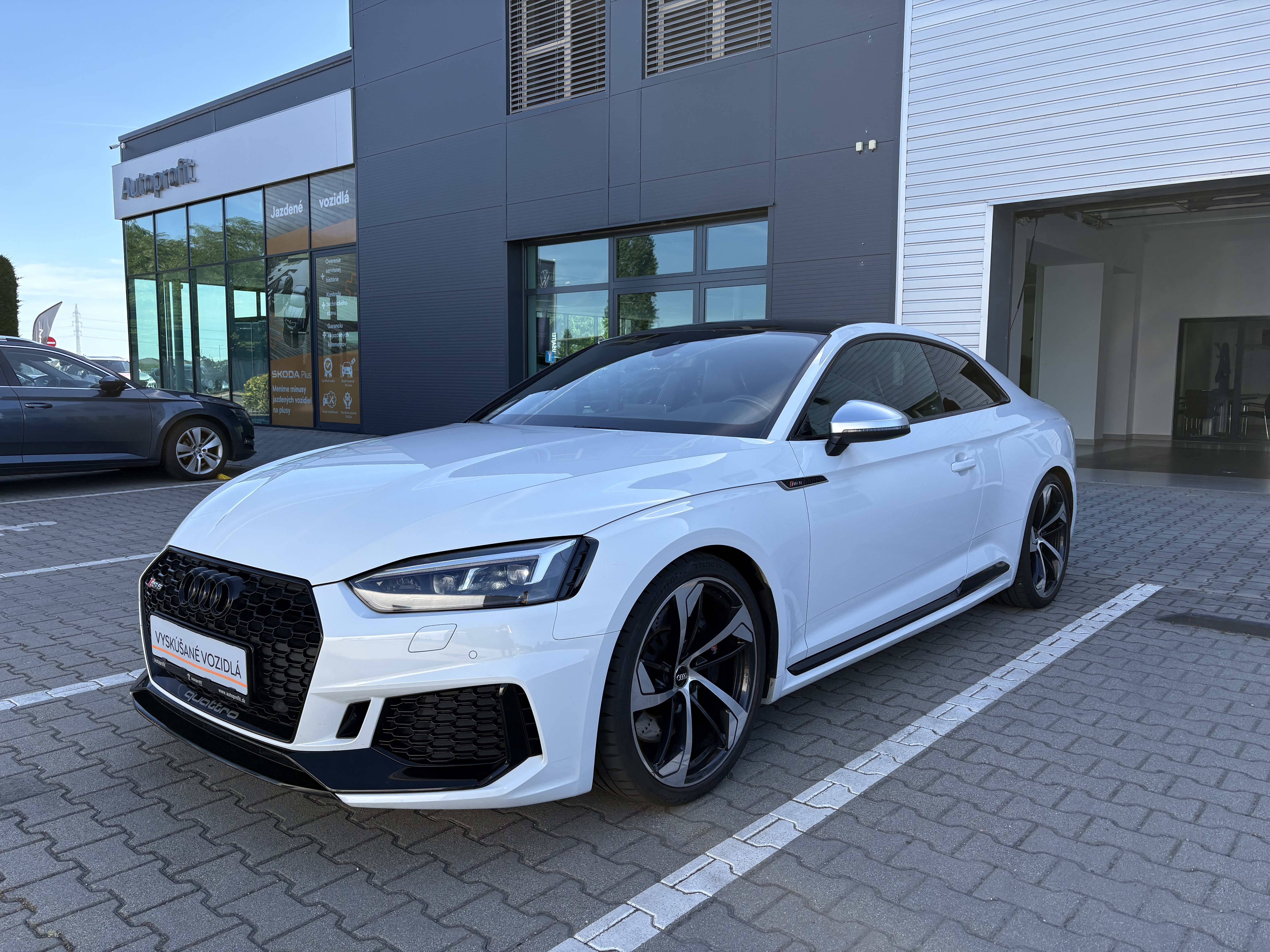 Audi RS5 Coupé RS52.9 TFSI 331kWquattro tiptronic, TOP STAV !
