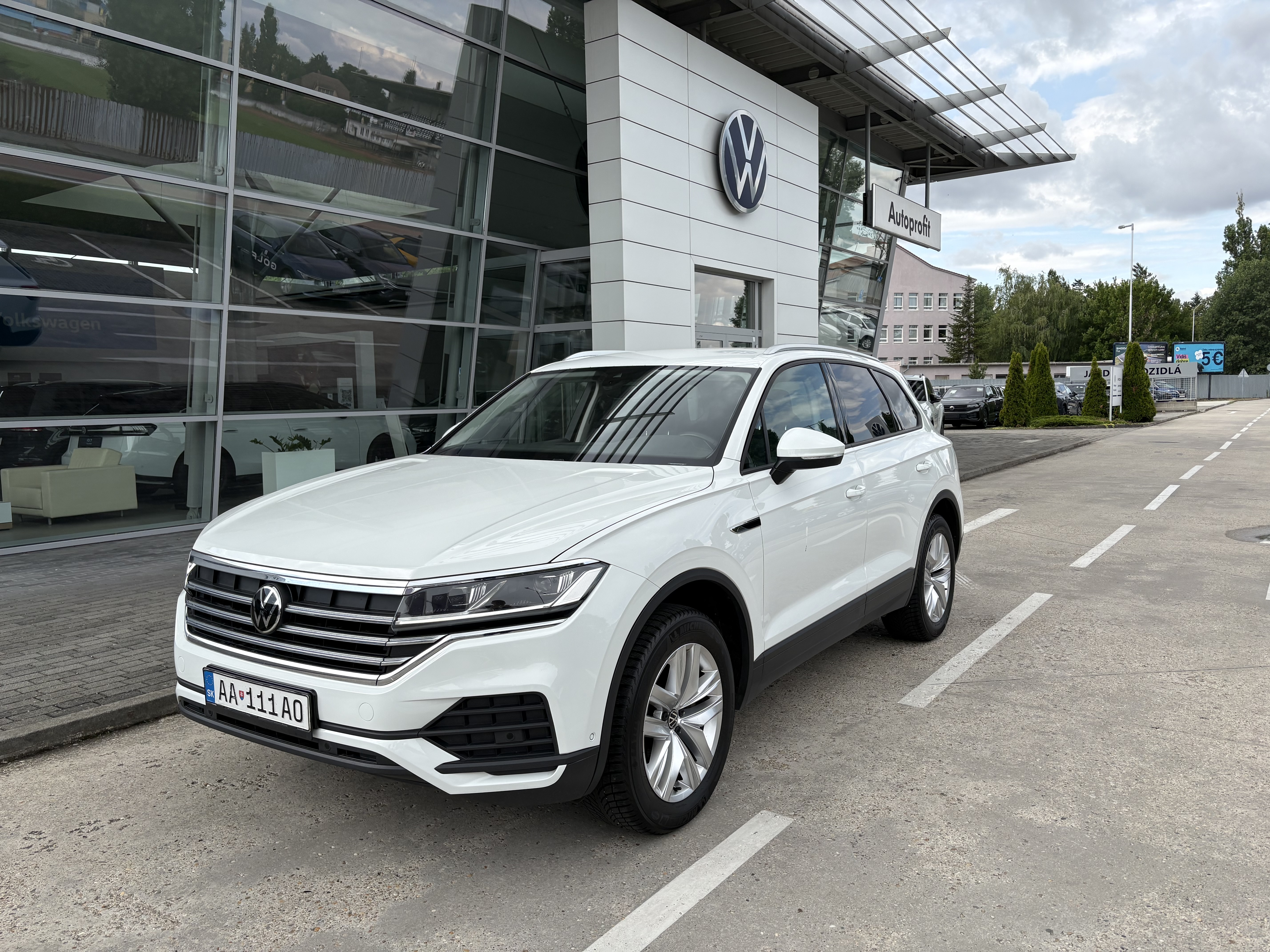 Volkswagen TOUAREG Elegenace V6 3,0 TDI 4MOT