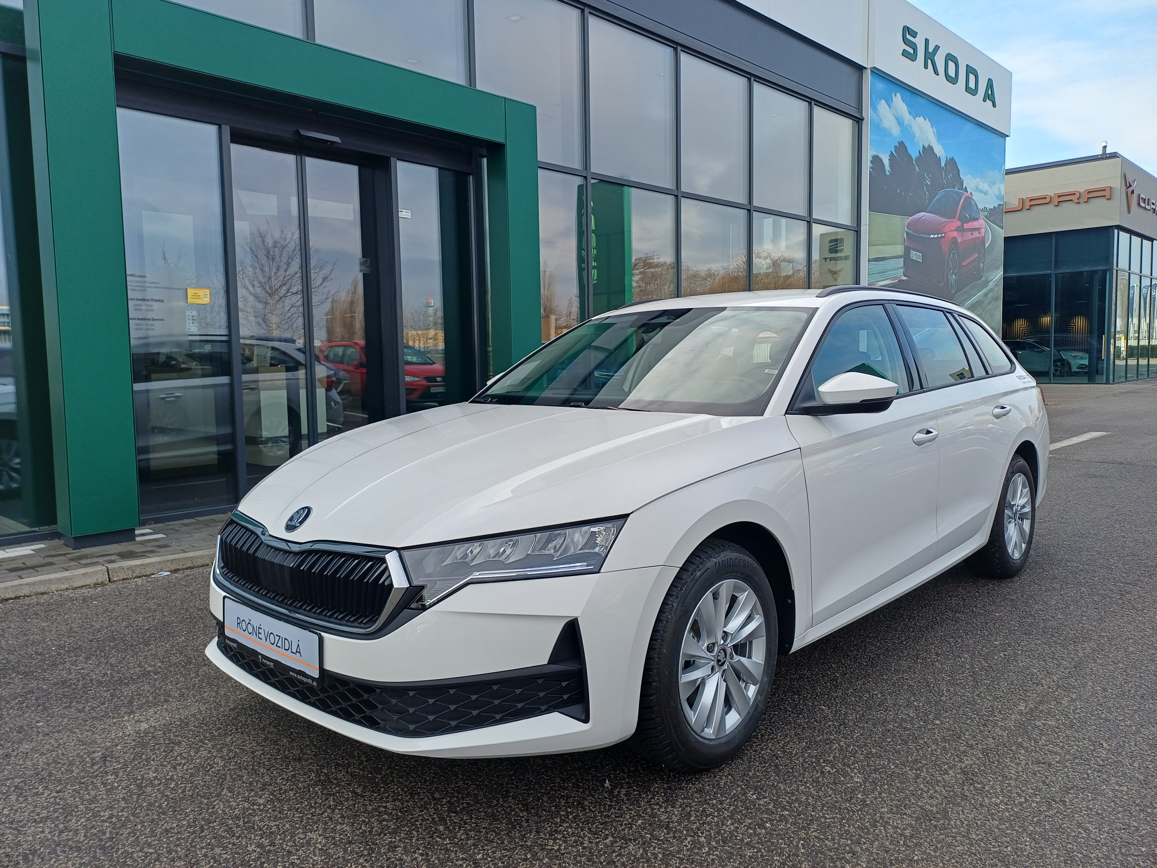 Škoda Octavia COMBI DRIVE 1.5 TSI M-HEV 85 KW 7-STUP. AUTOMAT